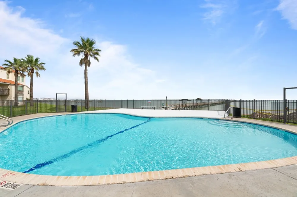 620 S Fulton Beach Road #306 Rockport, TX 78382