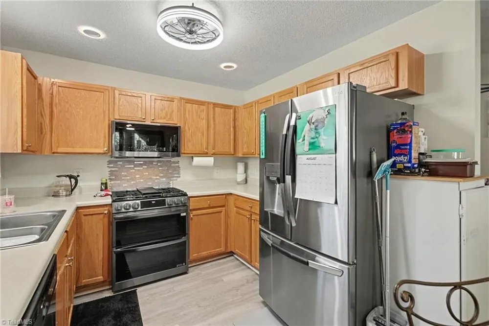 607 Whistling Swan Drive Greensboro, NC 27455