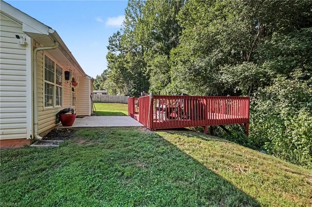 607 Whistling Swan Drive Greensboro, NC 27455
