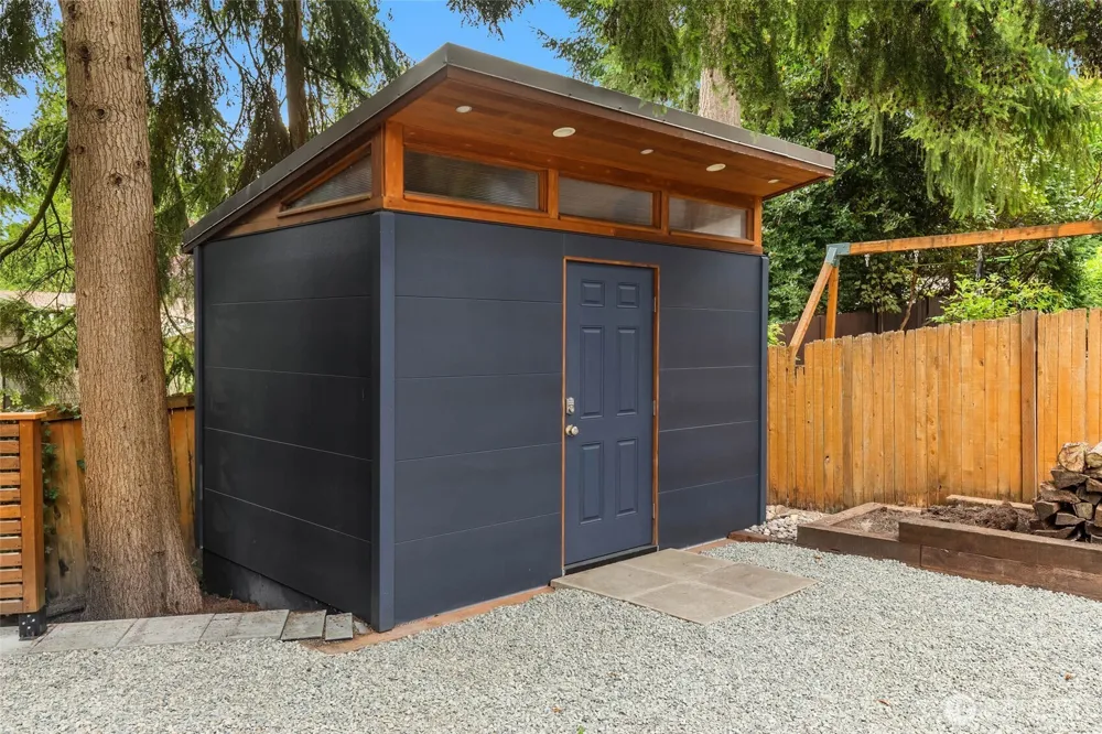 8636 SE 75th Place Mercer Island, WA 98040
