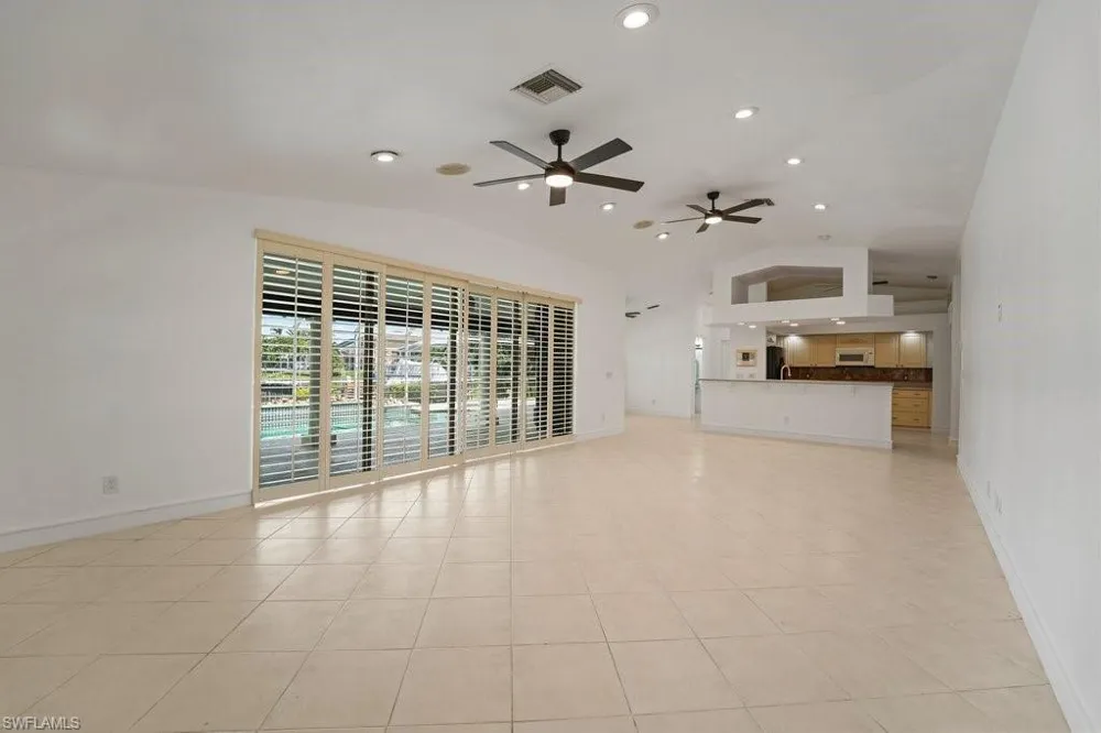 4725 SW 23rd Avenue Cape Coral, FL 33914