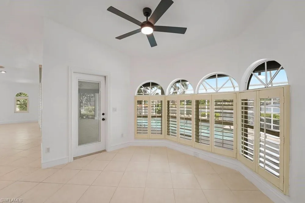 4725 SW 23rd Avenue Cape Coral, FL 33914
