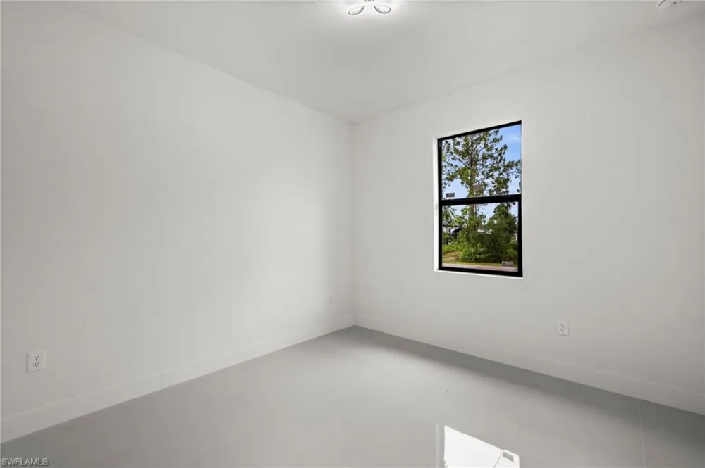 923 Bolivia Drive Lehigh Acres, FL 33974