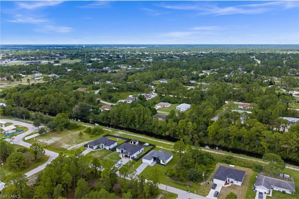 923 Bolivia Drive Lehigh Acres, FL 33974