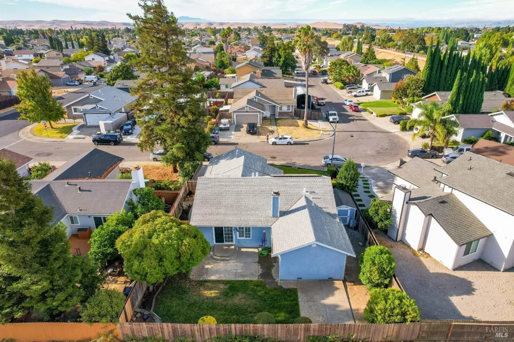 1005 Winters Way Suisun City, CA 94585