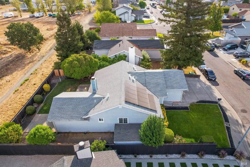 1005 Winters Way Suisun City, CA 94585