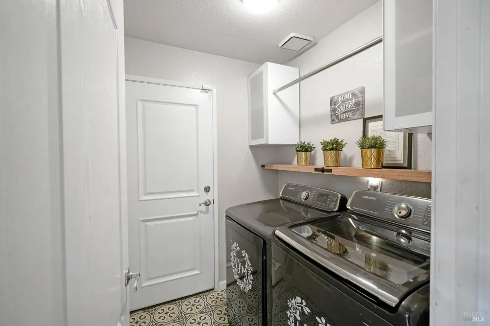 1005 Winters Way Suisun City, CA 94585