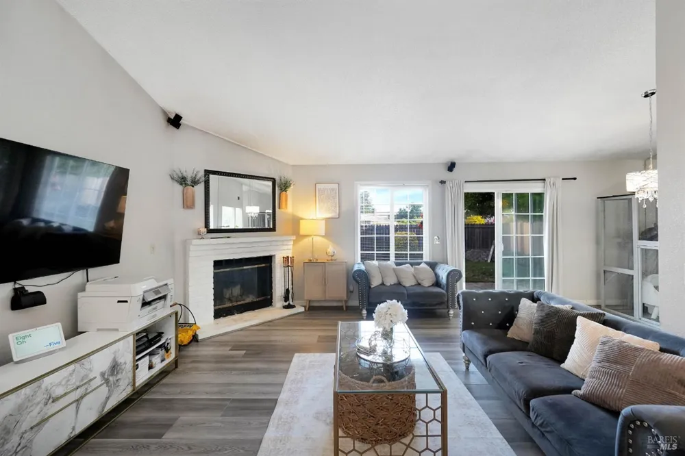 1005 Winters Way Suisun City, CA 94585