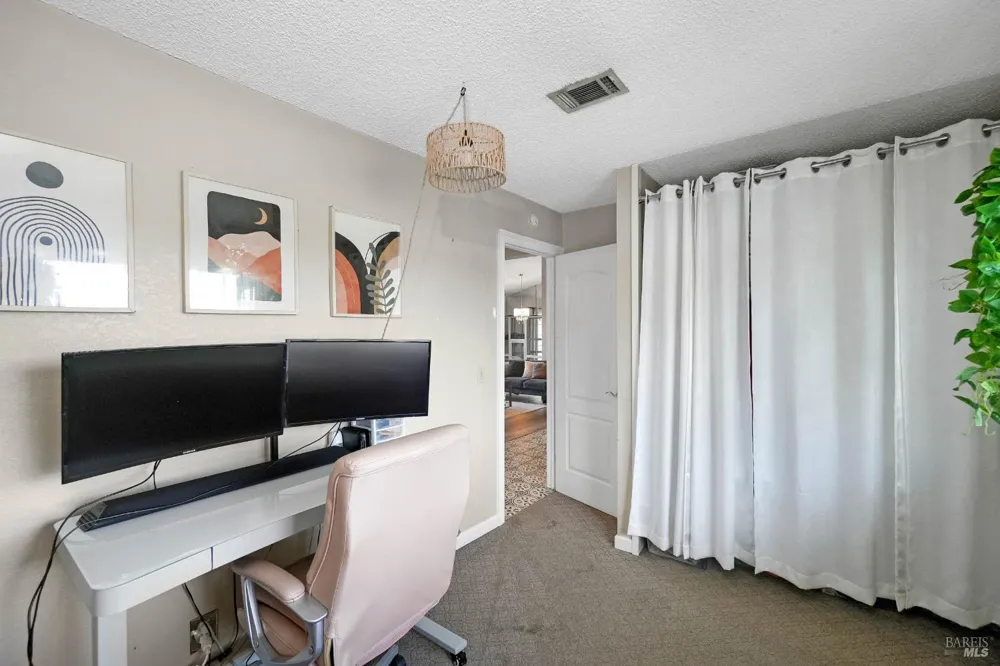 1005 Winters Way Suisun City, CA 94585