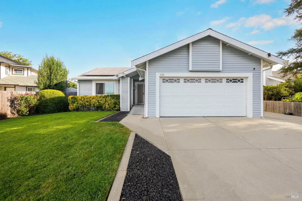 1005 Winters Way Suisun City, CA 94585