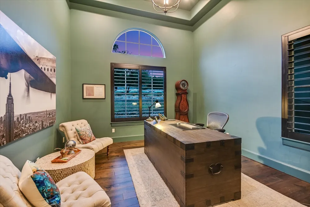 4127 Lago Viento Drive Austin, TX 78734