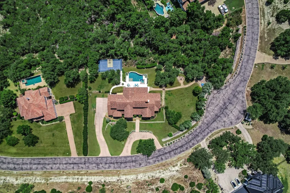 4127 Lago Viento Drive Austin, TX 78734
