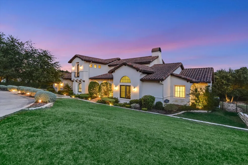 4127 Lago Viento Drive Austin, TX 78734