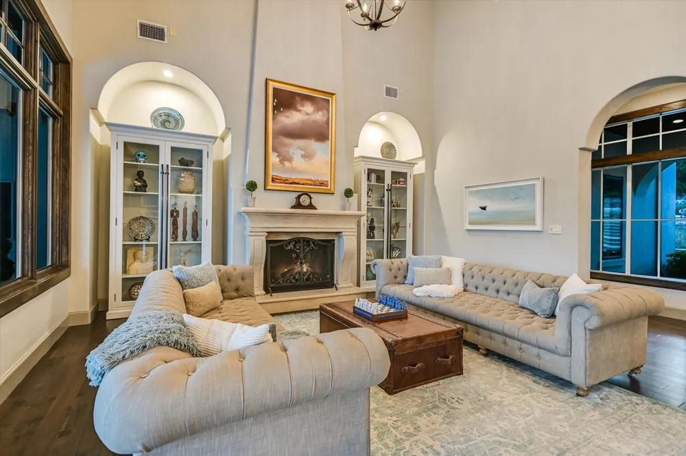 4127 Lago Viento Drive Austin, TX 78734