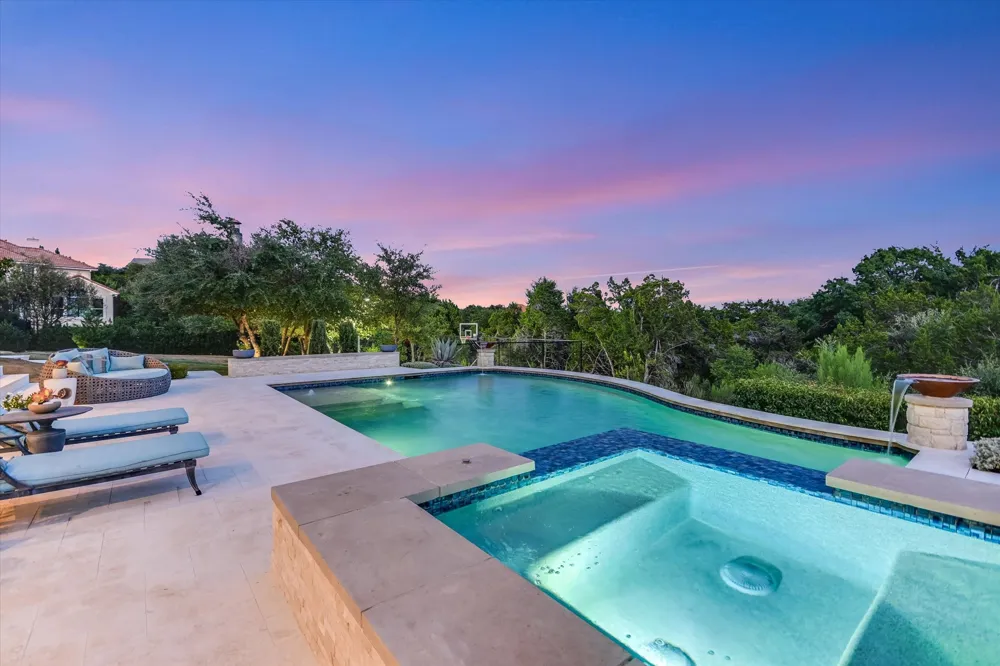 4127 Lago Viento Drive Austin, TX 78734