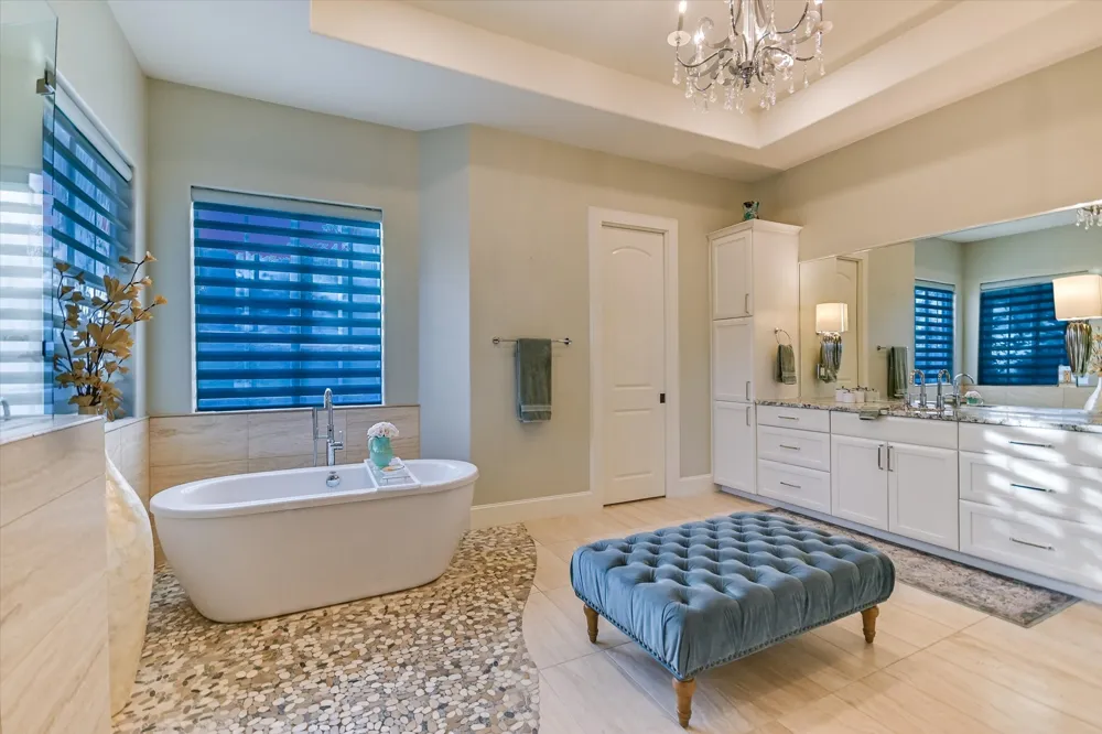 4127 Lago Viento Drive Austin, TX 78734