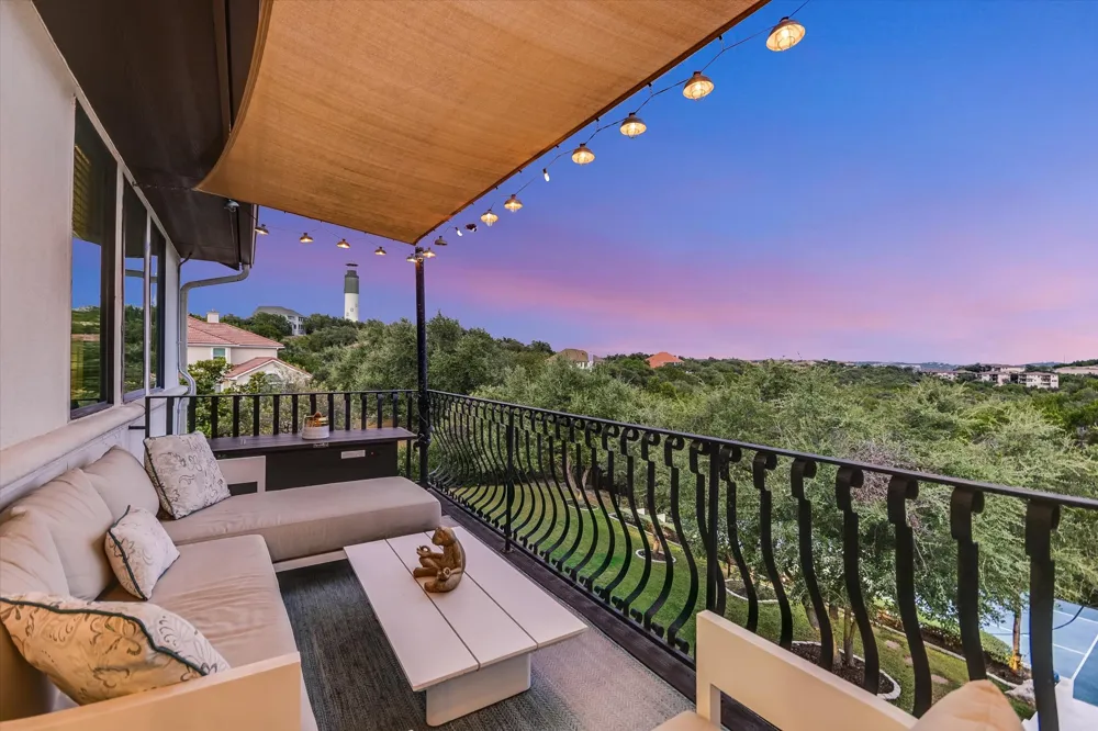 4127 Lago Viento Drive Austin, TX 78734