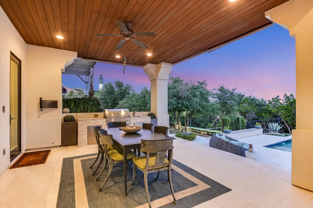 4127 Lago Viento Drive Austin, TX 78734