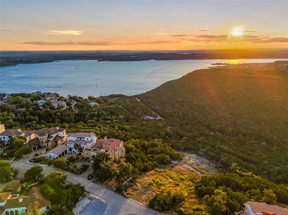 7116 Cielo Azul Pass Austin, TX 78732