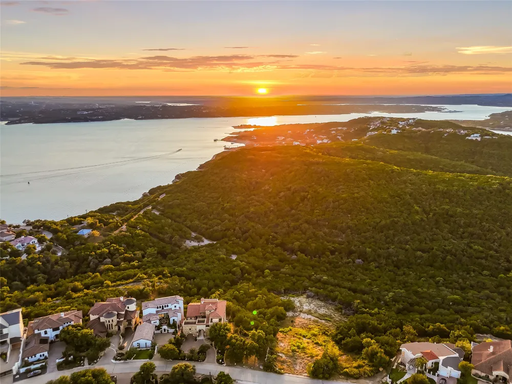 7116 Cielo Azul Pass Austin, TX 78732
