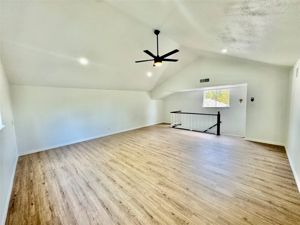 9506 STONEBRIDGE DRIVE Austin, TX 78758