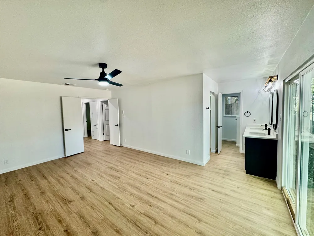 9506 STONEBRIDGE DRIVE Austin, TX 78758