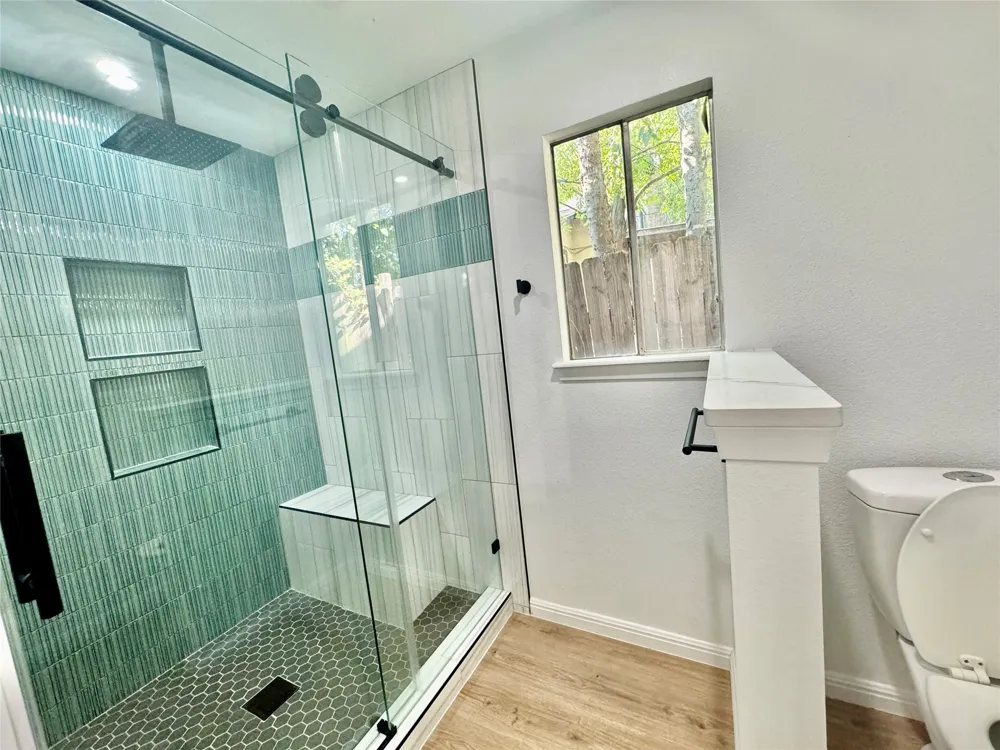 9506 STONEBRIDGE DRIVE Austin, TX 78758