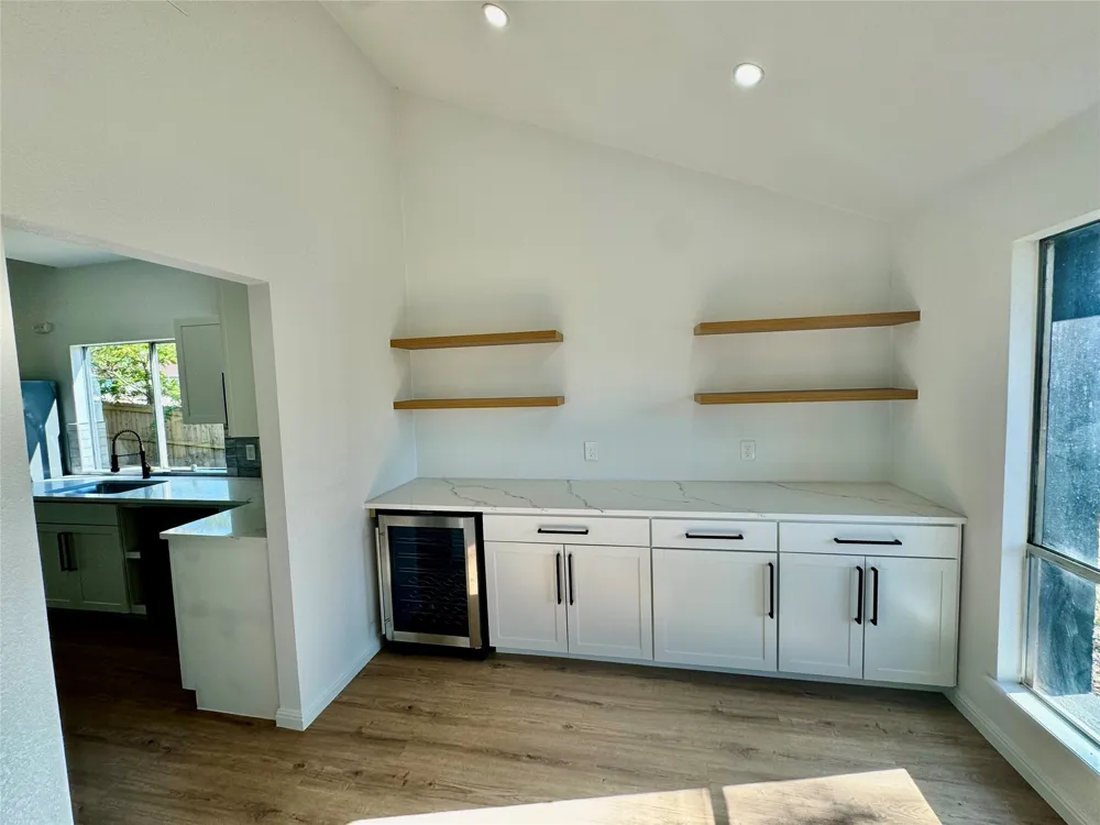 9506 STONEBRIDGE DRIVE Austin, TX 78758
