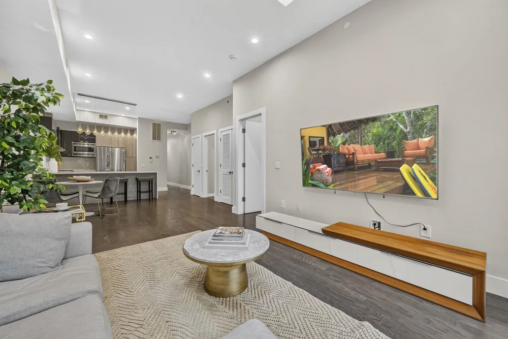 618 MADISON ST Hoboken, NJ 07030