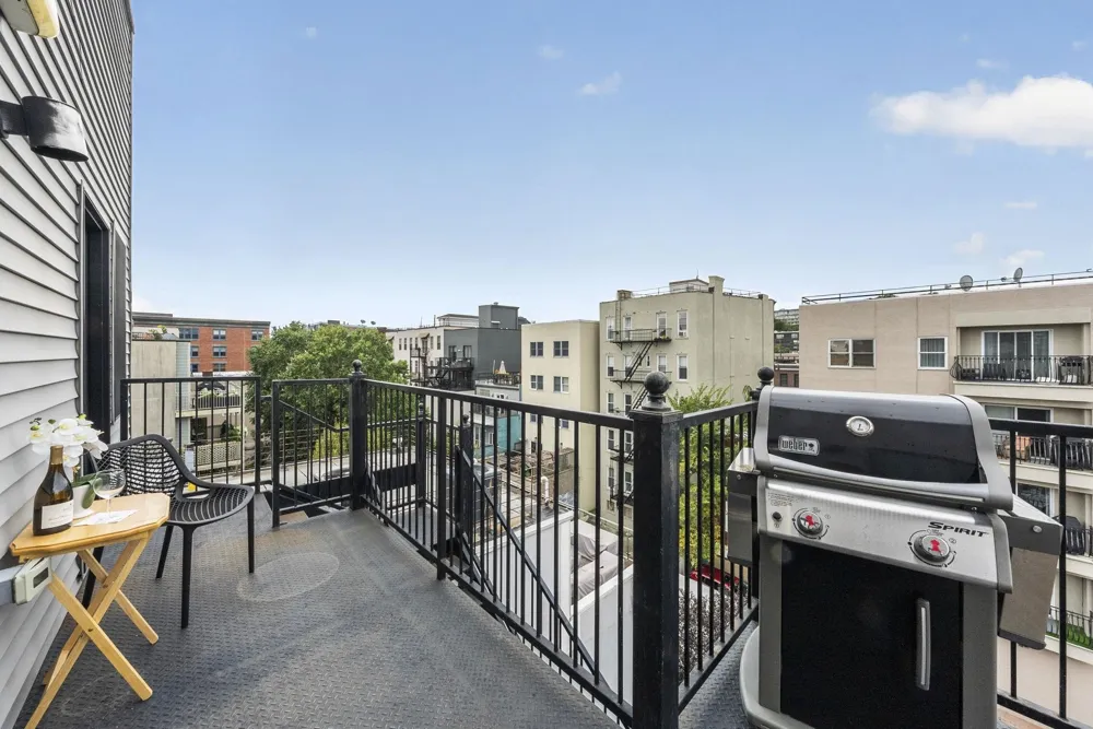 618 MADISON ST Hoboken, NJ 07030