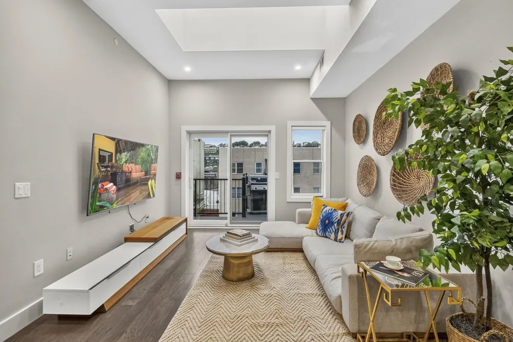 618 MADISON ST Hoboken, NJ 07030