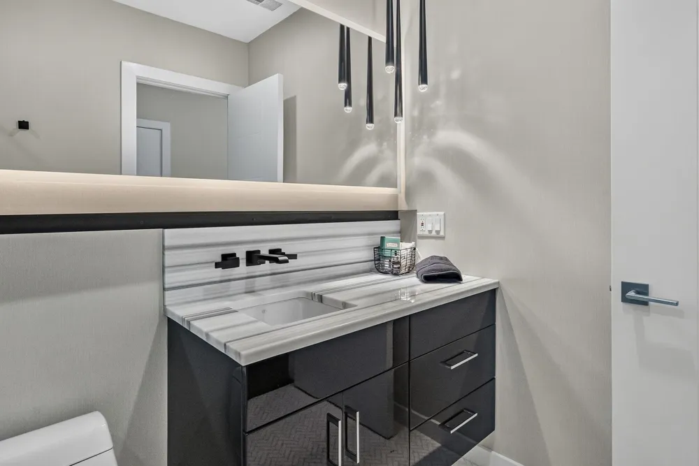 618 MADISON ST Hoboken, NJ 07030