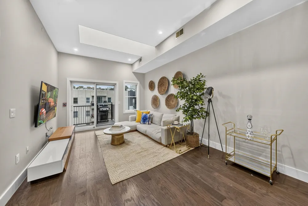 618 MADISON ST Hoboken, NJ 07030