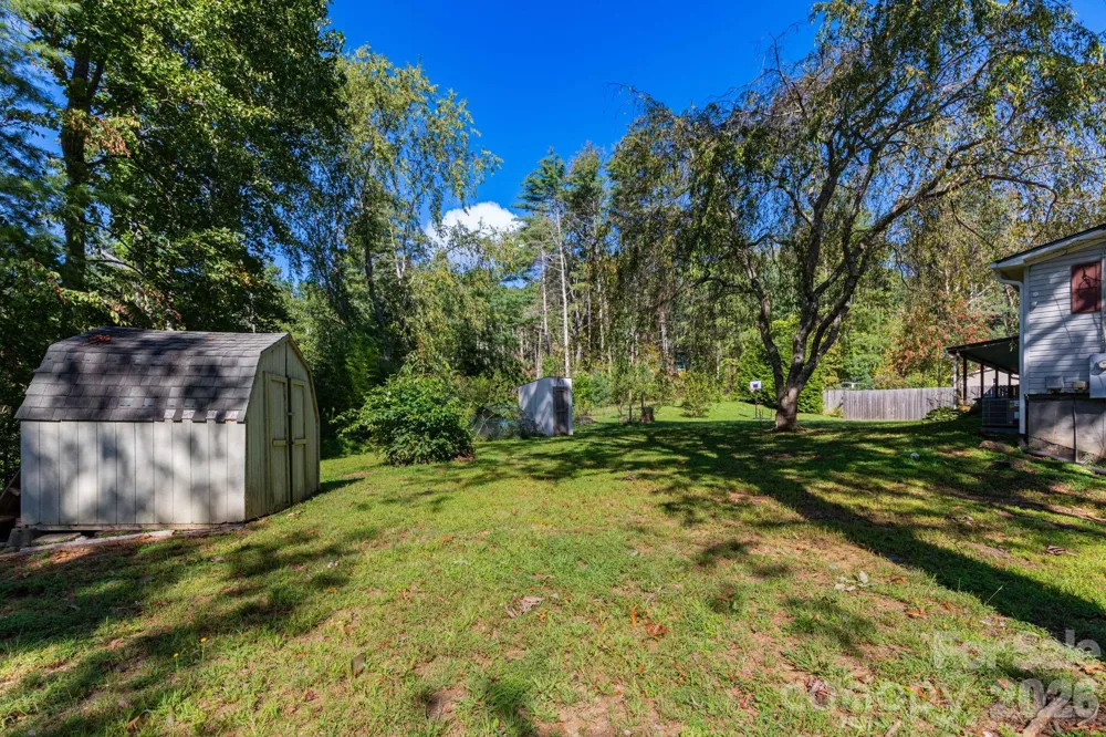 38 Mountainberry Lane Fairview, NC 28730