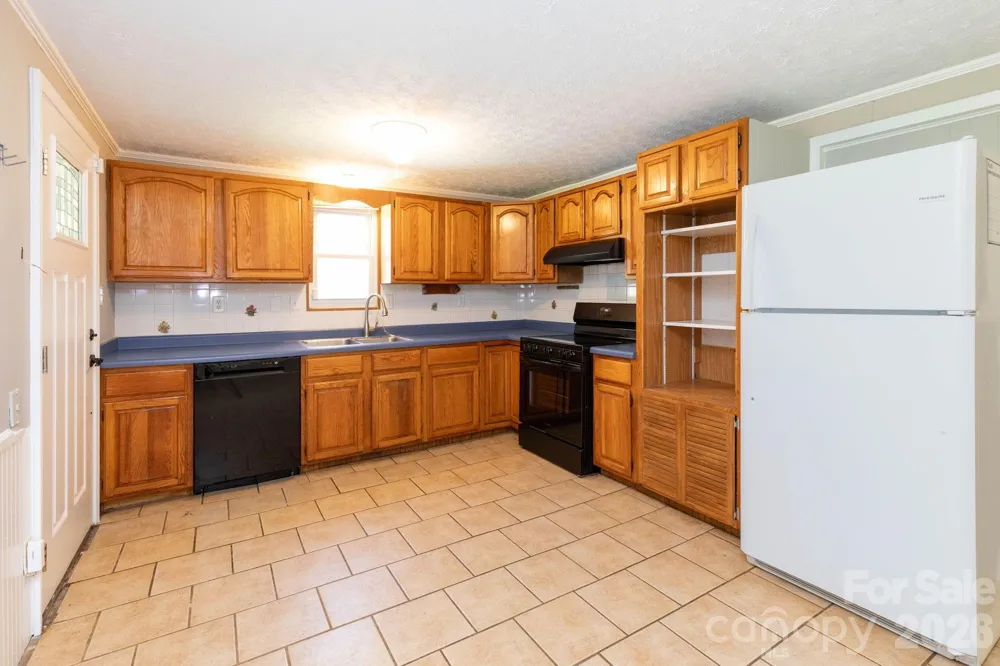 38 Mountainberry Lane Fairview, NC 28730
