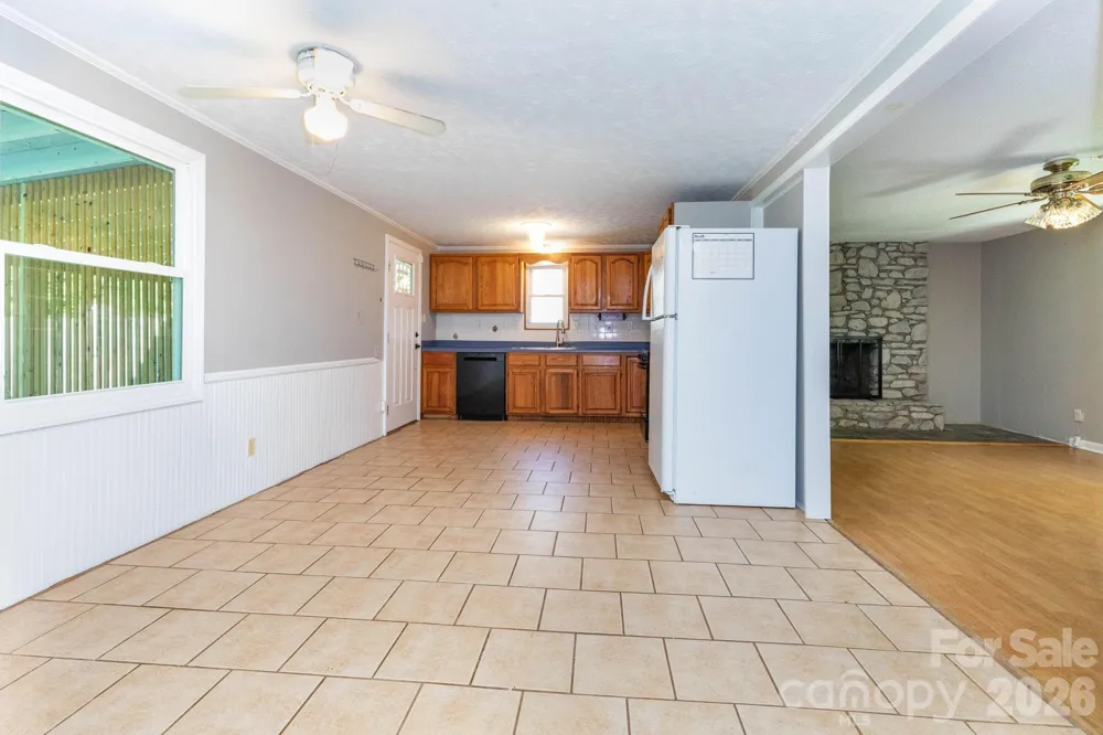 38 Mountainberry Lane Fairview, NC 28730
