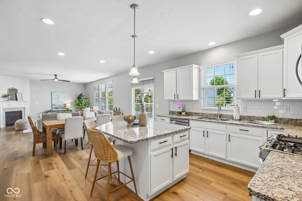 14602 Foggy Glen Way Fishers, IN 46037