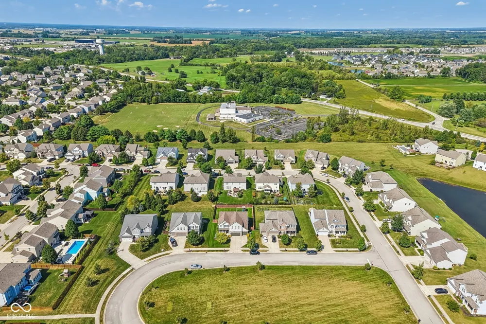 14602 Foggy Glen Way Fishers, IN 46037