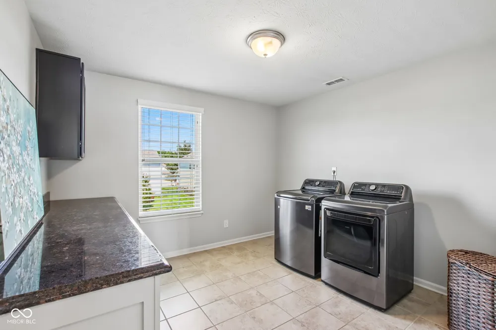 14602 Foggy Glen Way Fishers, IN 46037