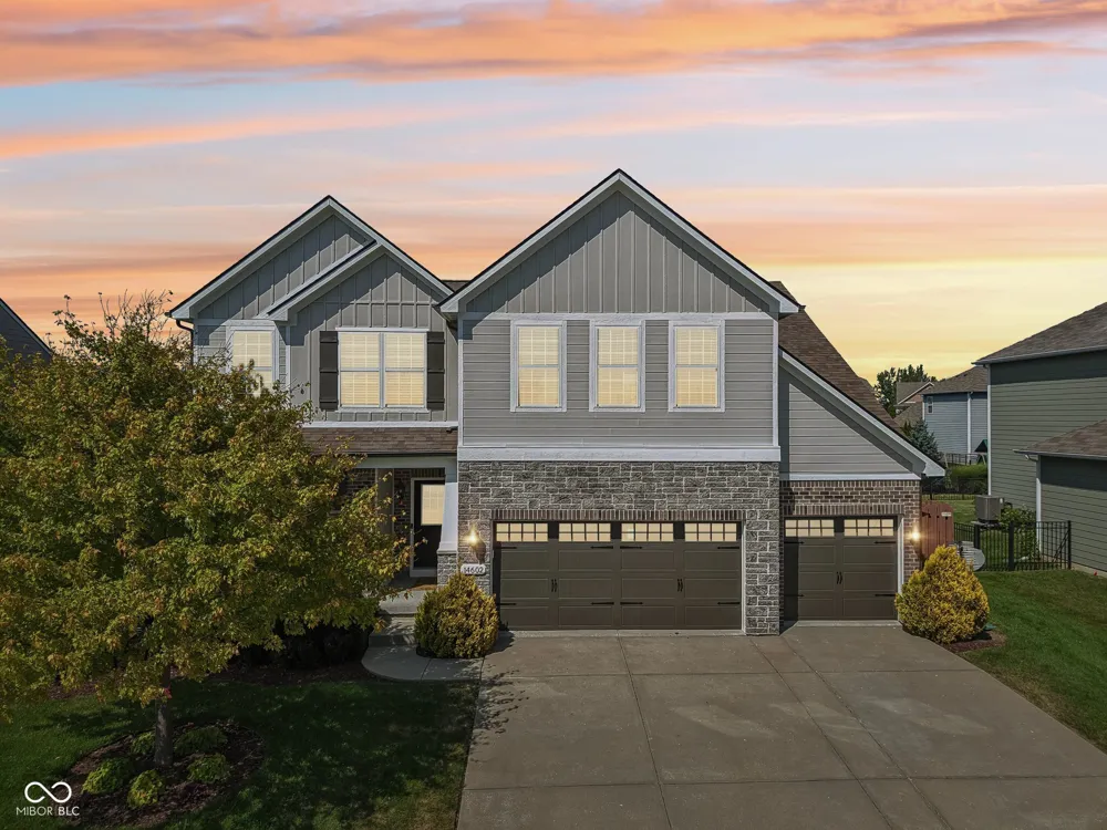 14602 Foggy Glen Way Fishers, IN 46037