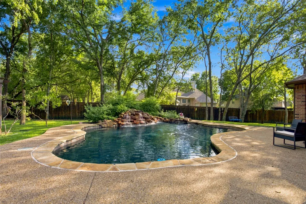 2105 Heather Ridge Court Flower Mound, TX 75028