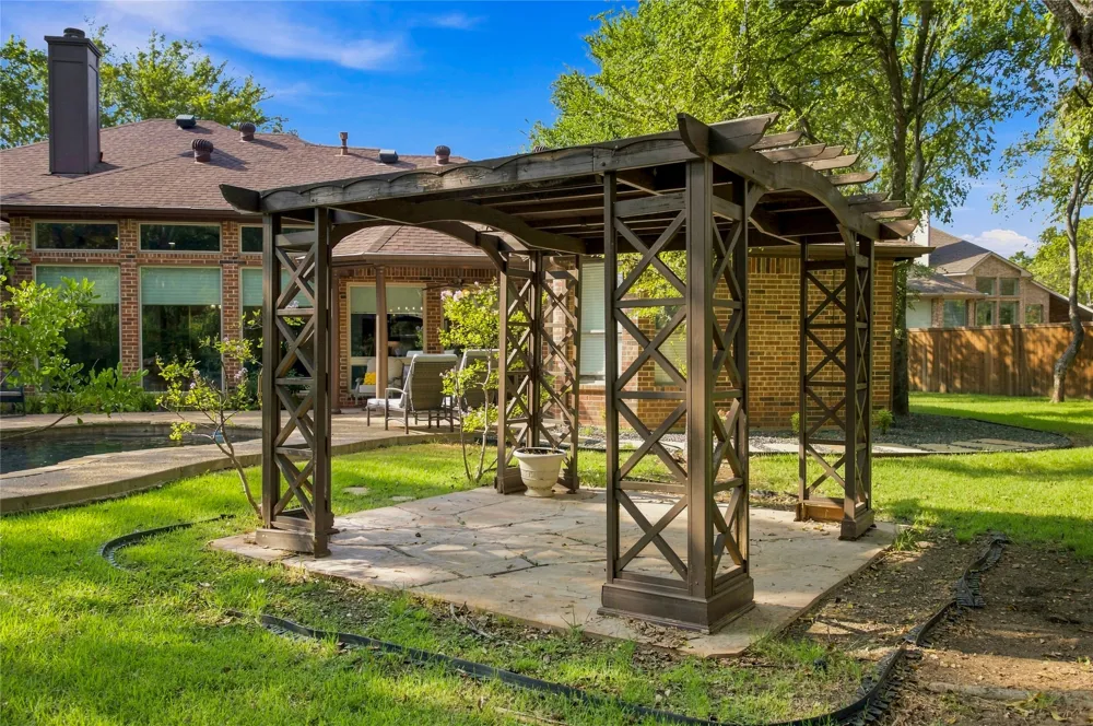 2105 Heather Ridge Court Flower Mound, TX 75028