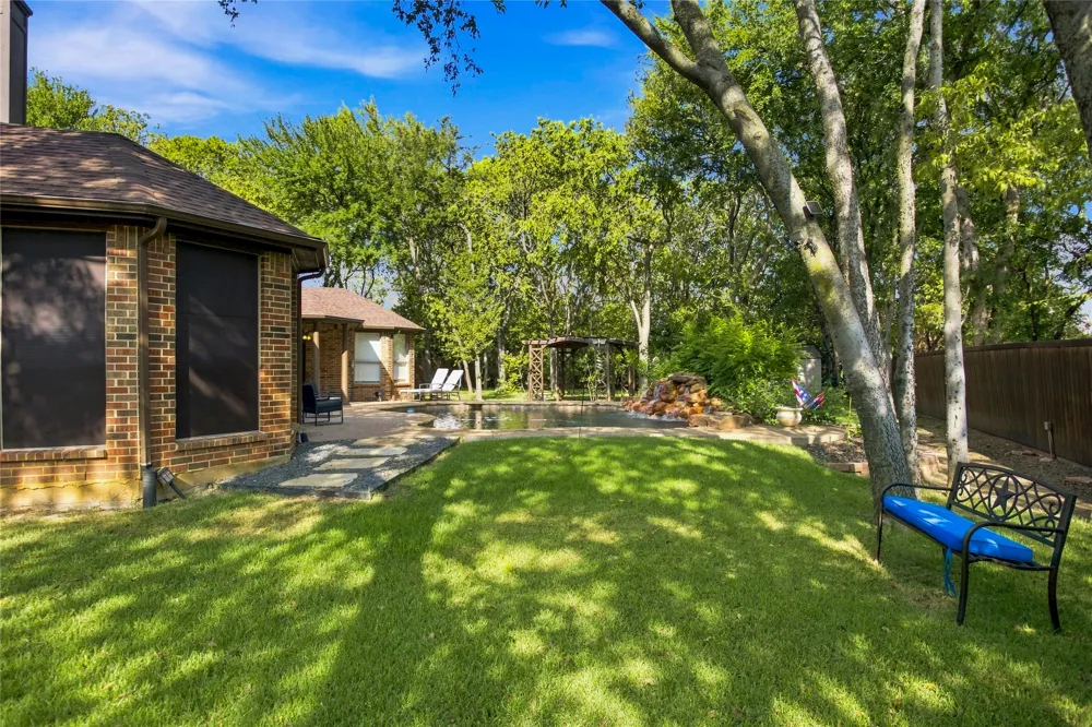 2105 Heather Ridge Court Flower Mound, TX 75028