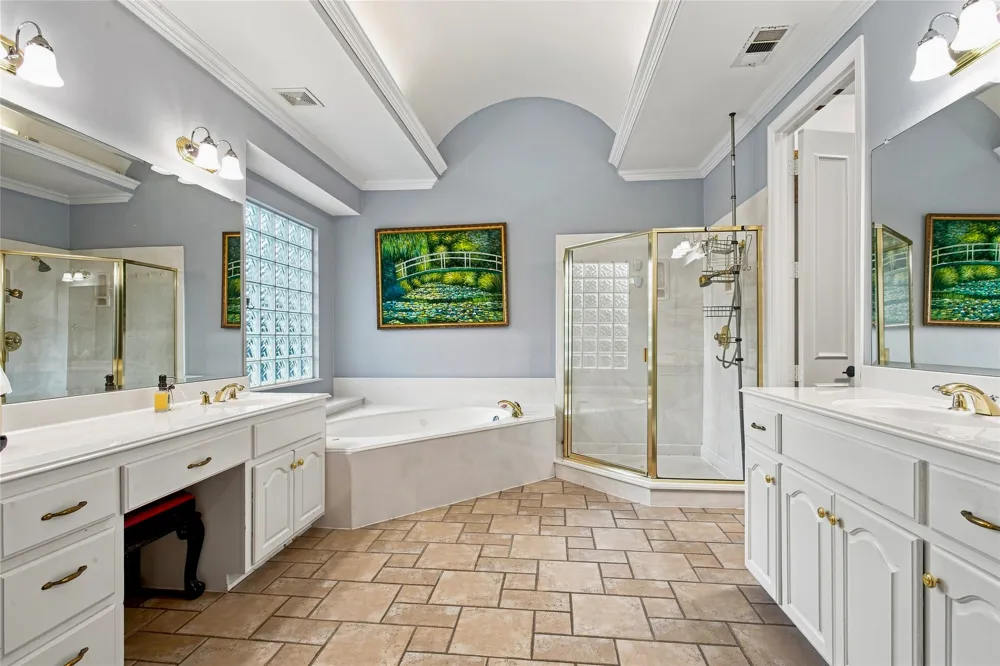 2105 Heather Ridge Court Flower Mound, TX 75028
