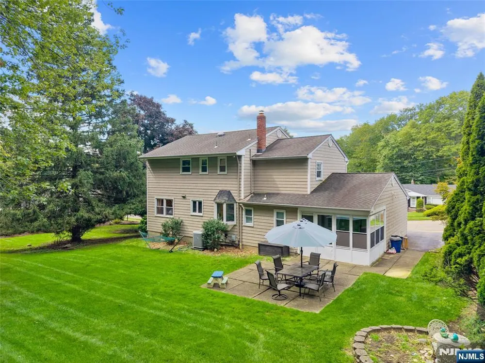 12 Ryder Road Wayne, NJ 07470