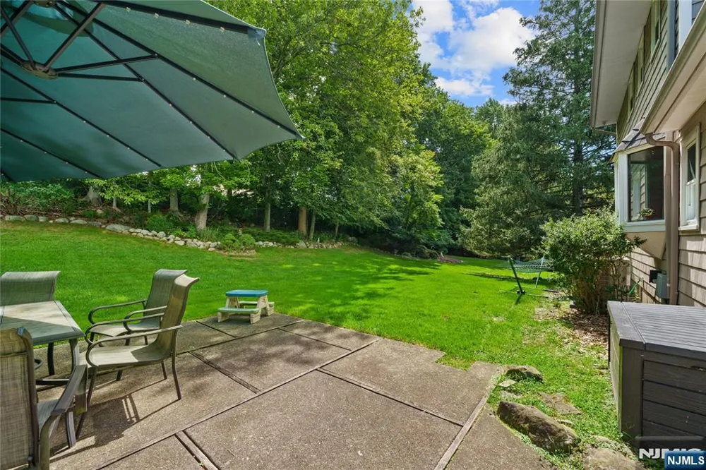 12 Ryder Road Wayne, NJ 07470