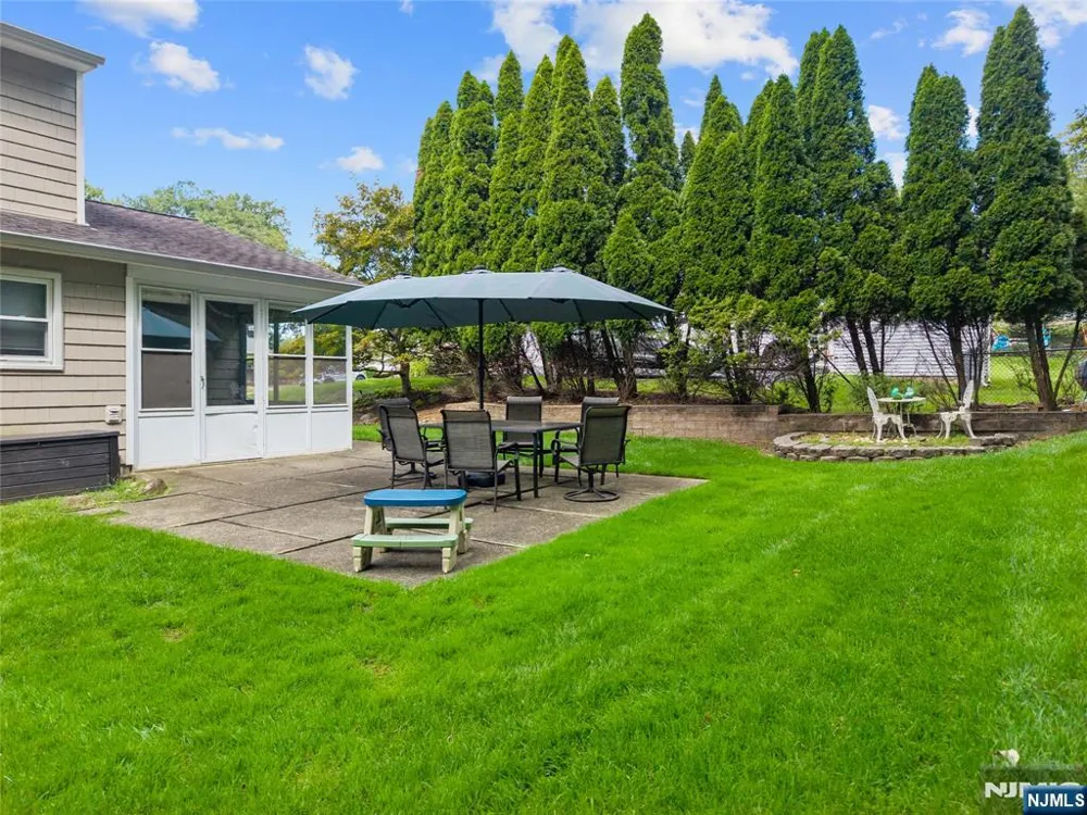 12 Ryder Road Wayne, NJ 07470