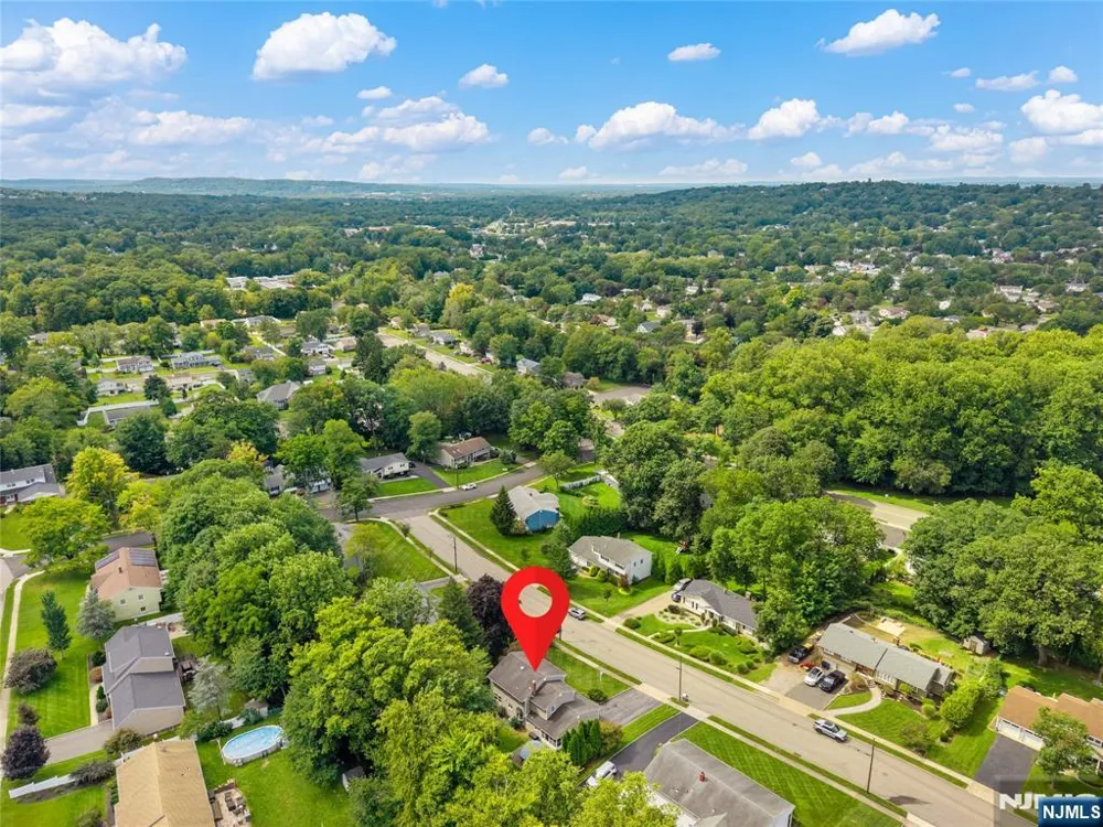 12 Ryder Road Wayne, NJ 07470