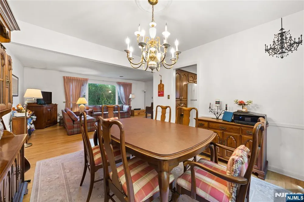 12 Ryder Road Wayne, NJ 07470