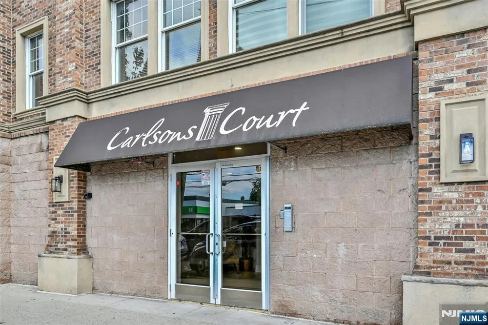 7716 Kennedy Boulevard 3E North Bergen, NJ 07047